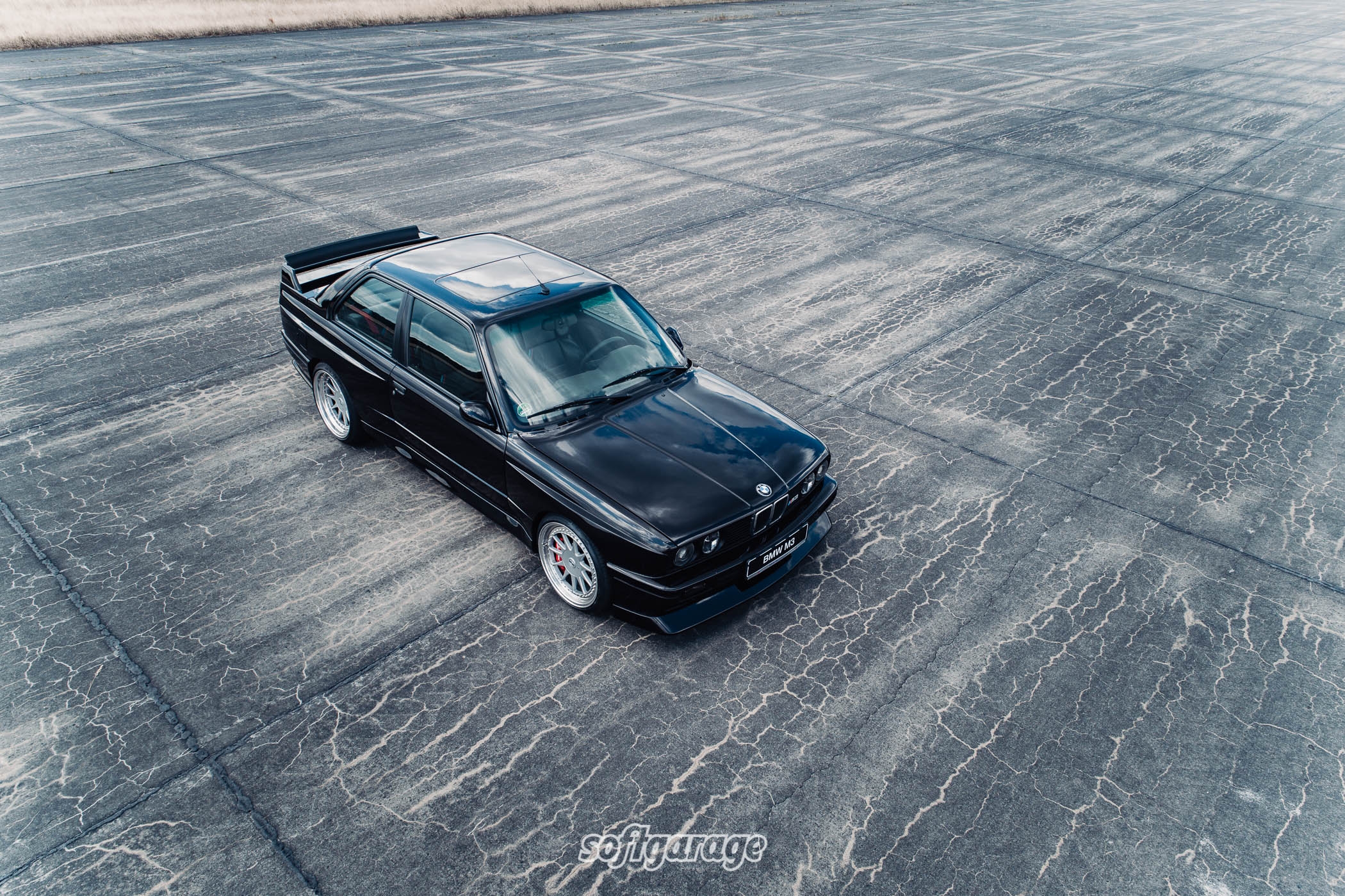 BMW E30 M3 und BMW E31 850ci